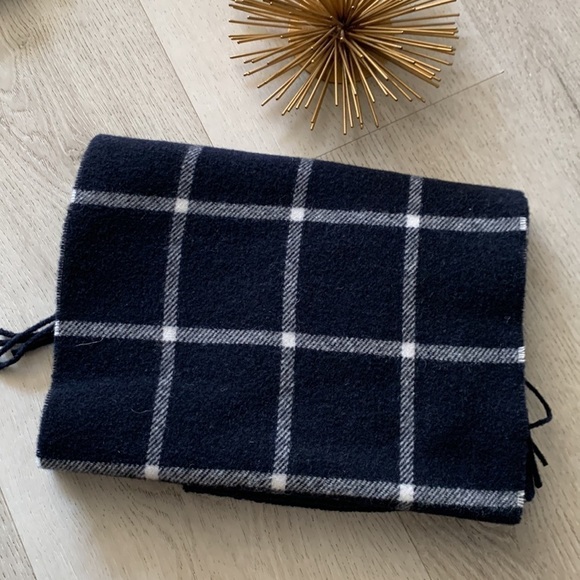 ITALIAN WOOLEN TREASURES Scarf‎ 100% & beanie wool made in Italy navy plaid - Picture 6 of 7